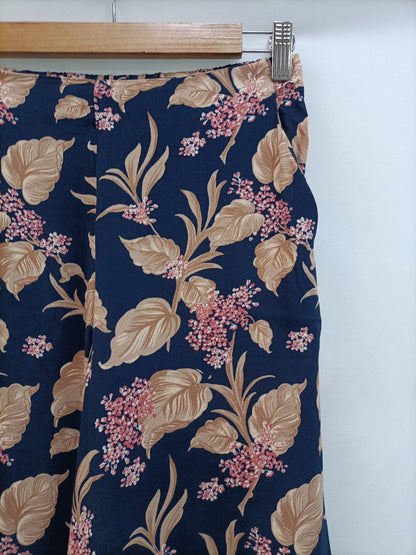 MANGO. Pantalón culotte flores T.s