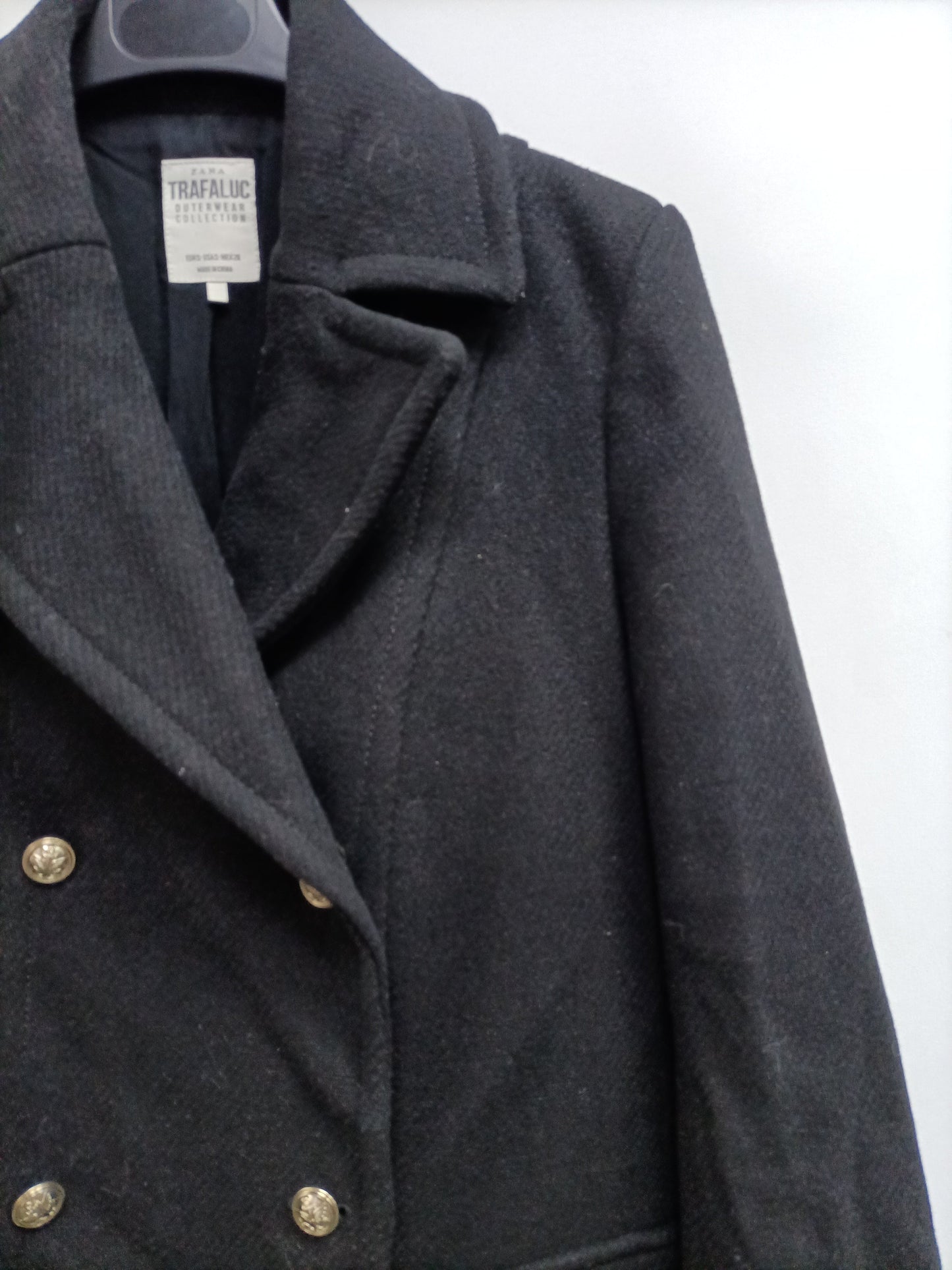 ZARA. Abrigo negro paño T.s