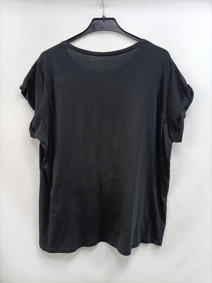 VIOLETA BY MANGO.Camiseta negra T.L