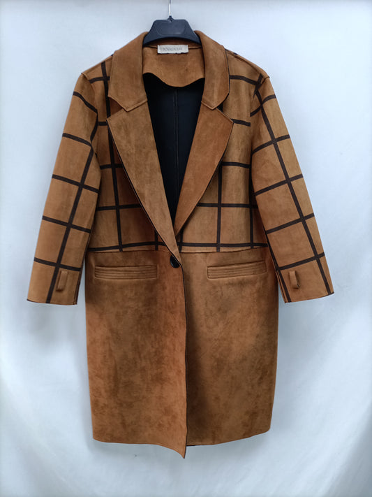 ROSA ROJAS.Abrigo camel antelina T.M/L