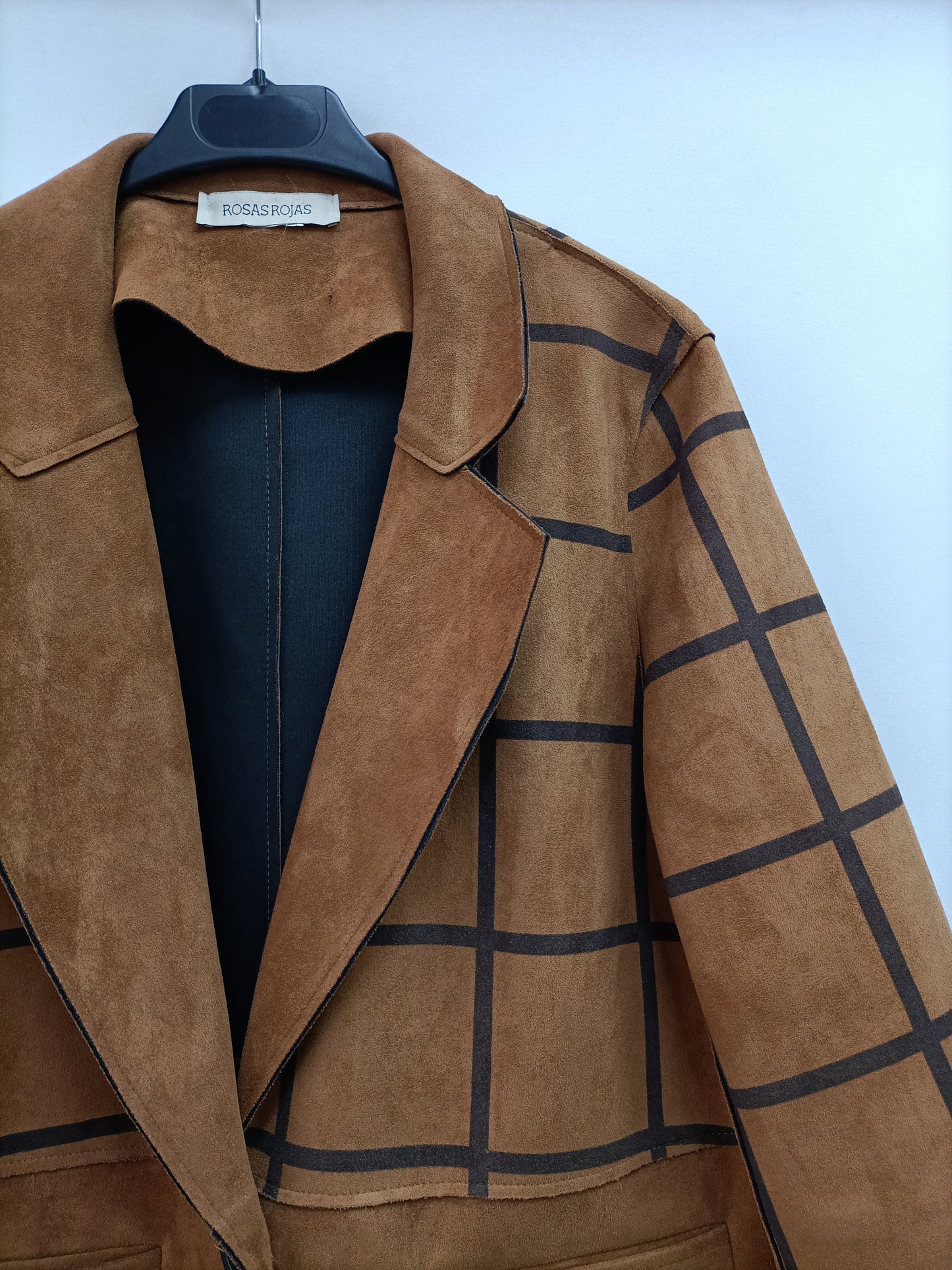 ROSA ROJAS. Camel suede coat TM/L