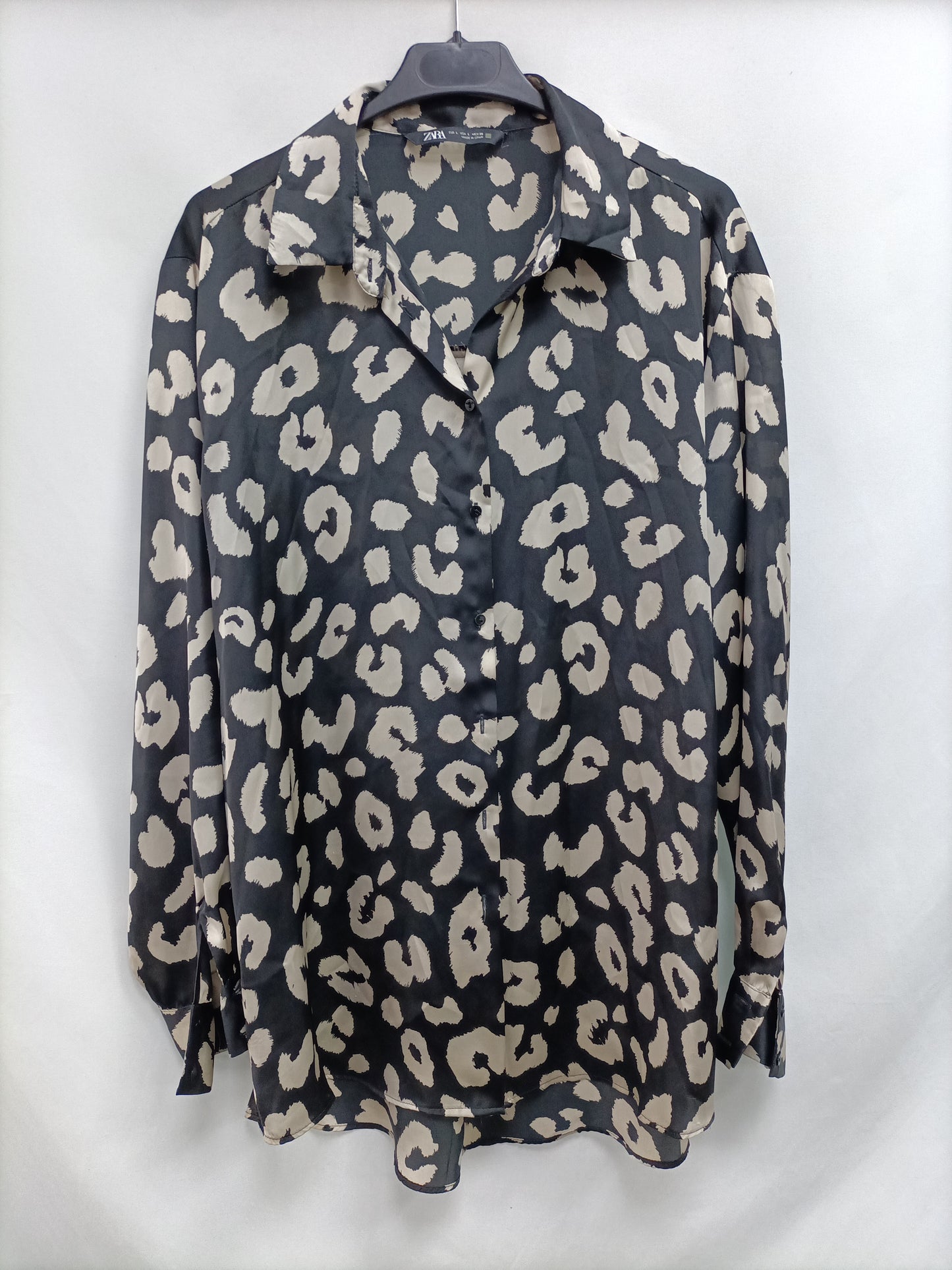 ZARA.Fluid animal print blouse TL