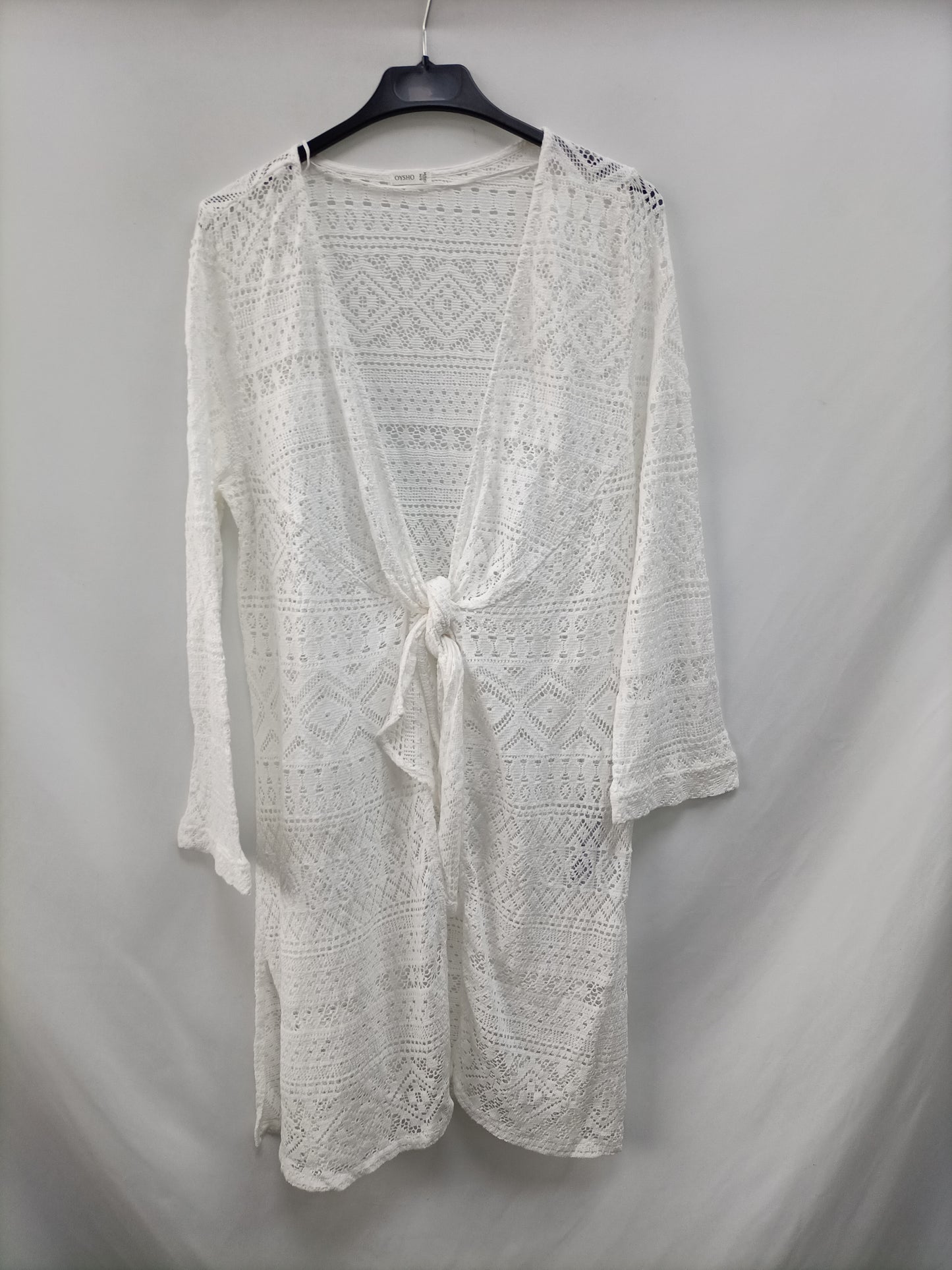 OYSHO. Top encaje blanco T.s/m