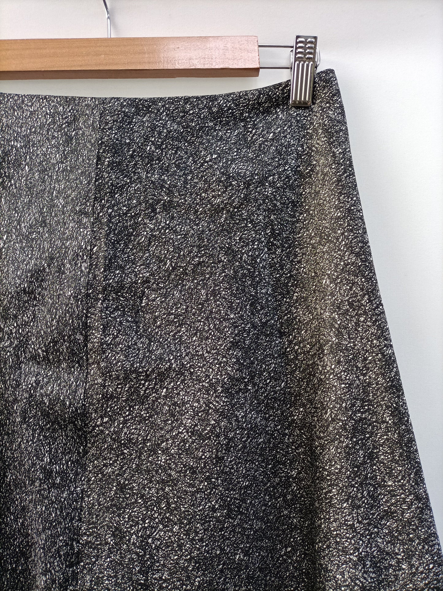 MIRIAM ORTIZ. Falda estampada T.40