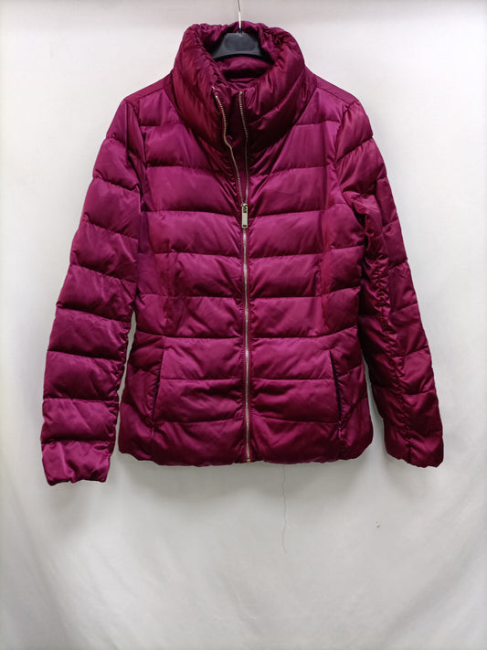 MASSIMO DUTTI. Dark pink down jacket Tm