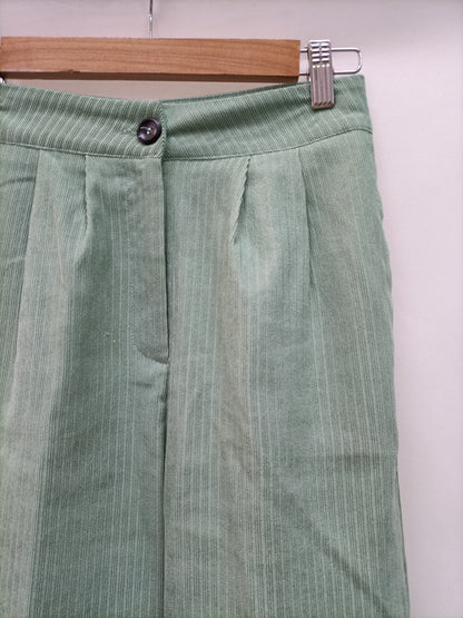 OTRAS. Pantalón ancho verde T.32