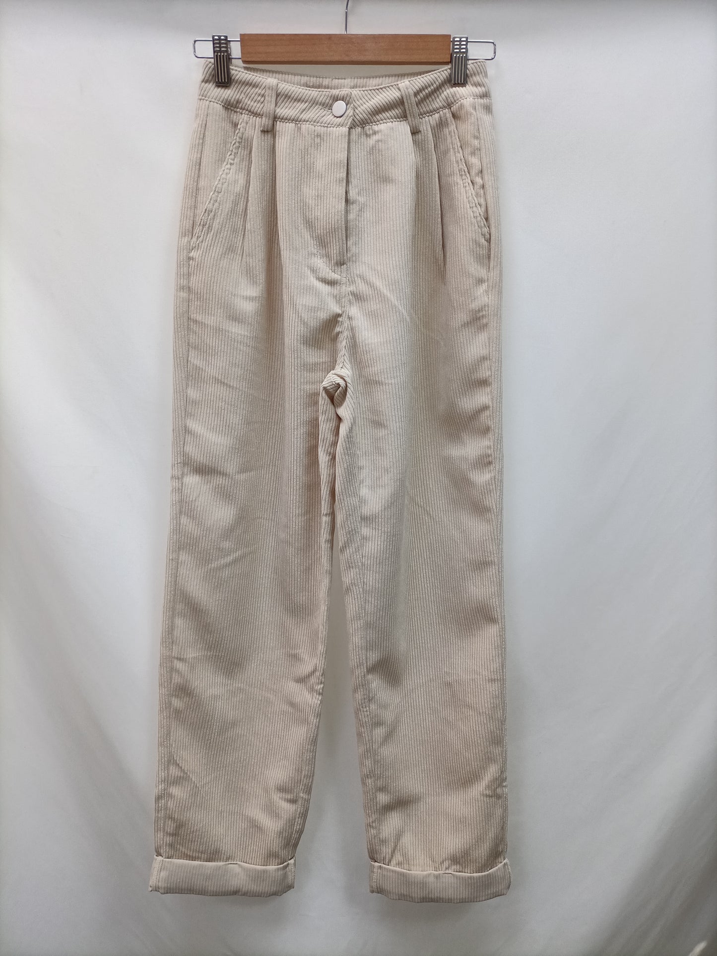 OTRAS. Pantalón ancho beige T.32