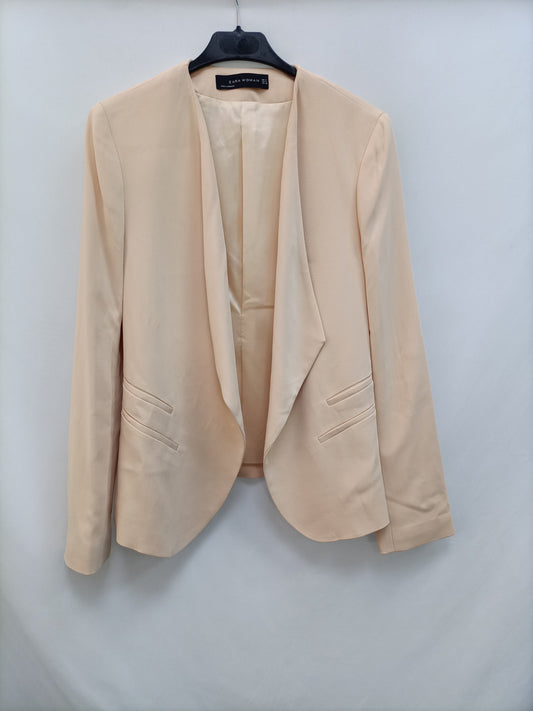 ZARA. Flowing beige blazer Tm