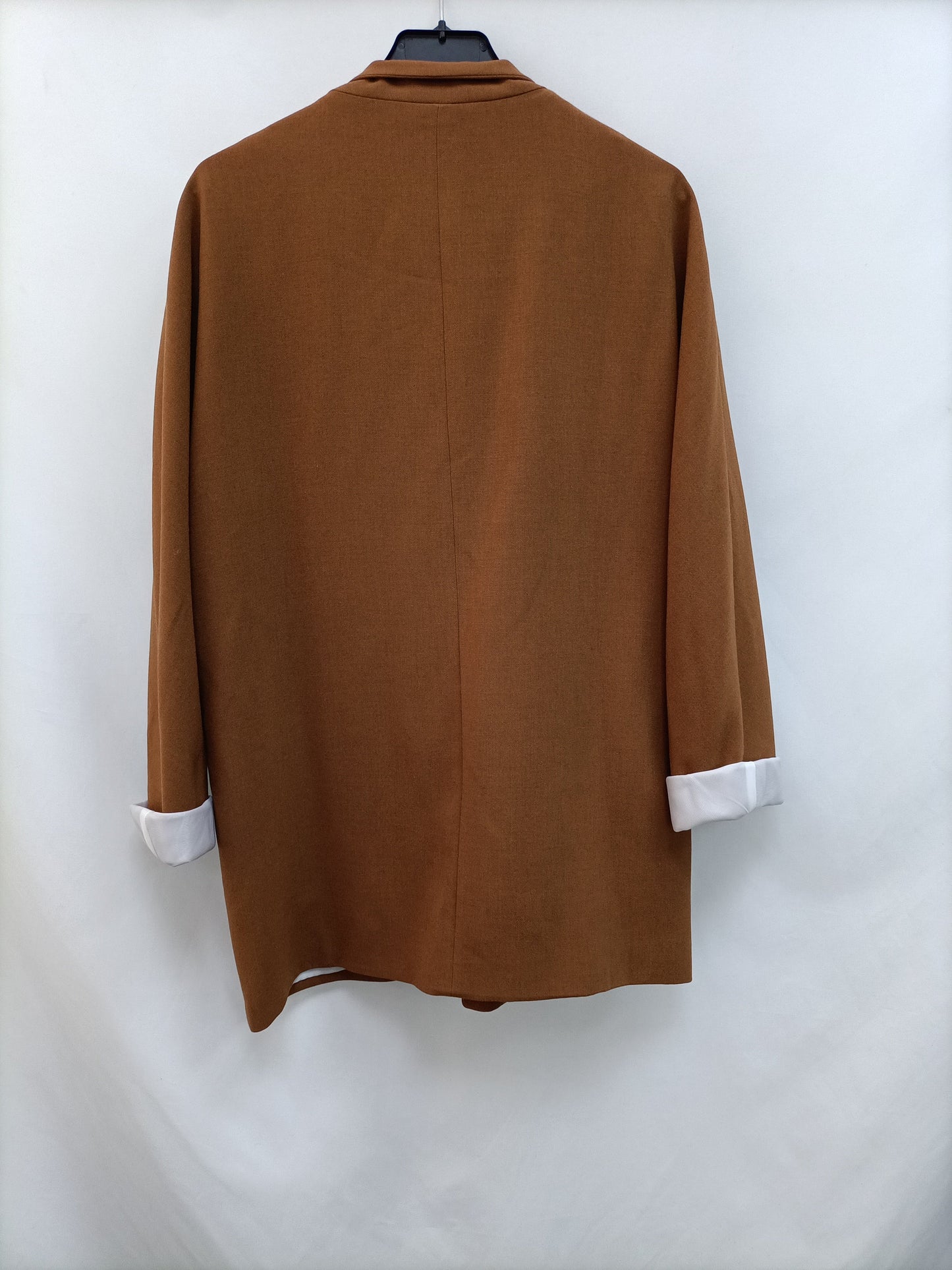 STRADIVARIUS. Blazer camel fluida T.m