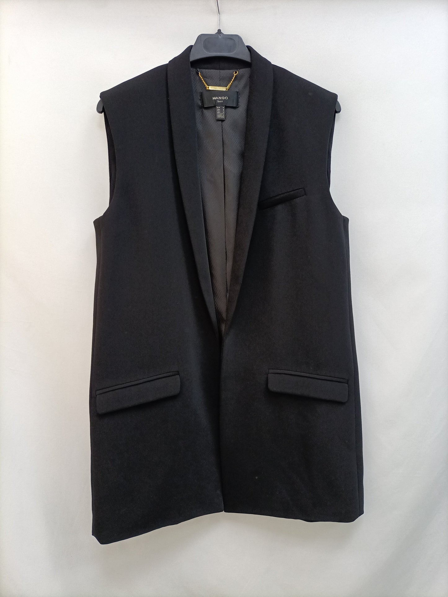 MANGO. Black sleeveless vest Tm