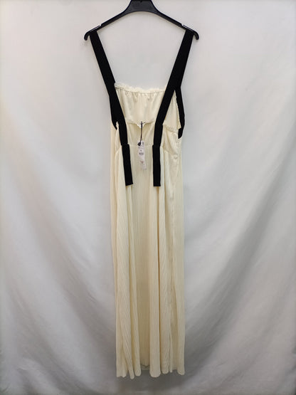 ZARA. Long beige dress Tm