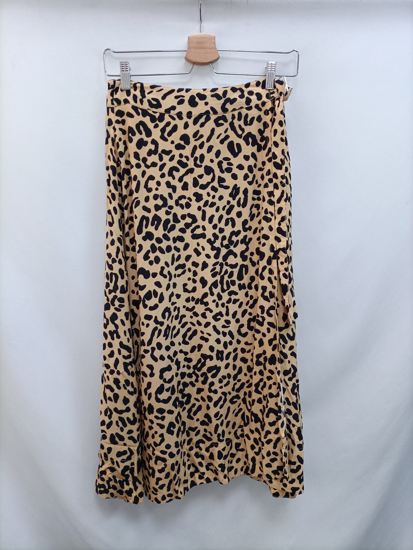 OYSHO. Falda cruzada print T.m