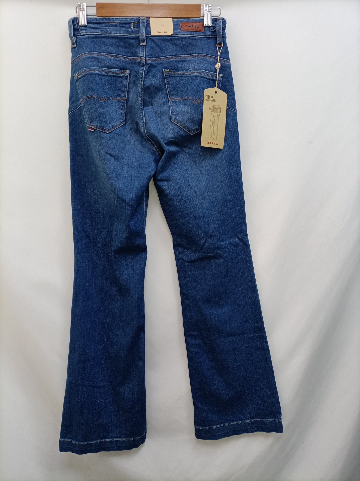 SALSA. Pantalón denim campana T.36