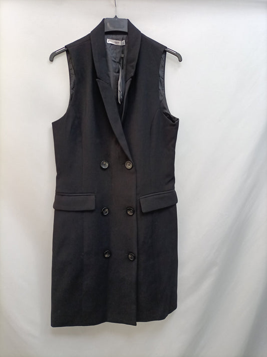 MANGO. Black sleeveless vest Tm