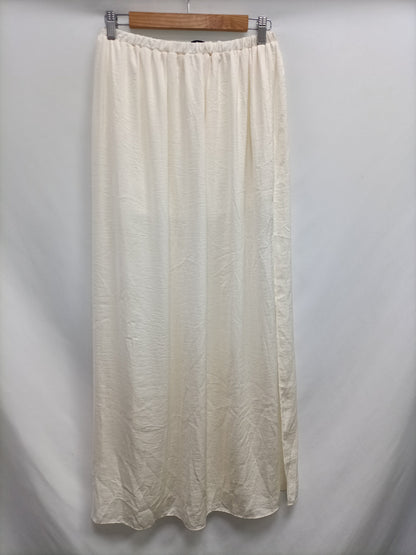 ZARA. Falda larga beige T.m
