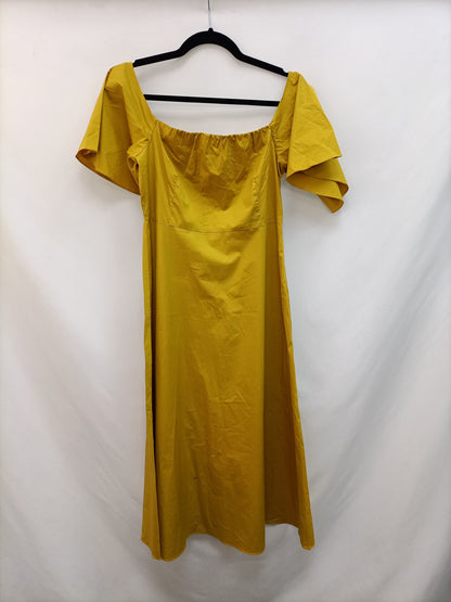 ZARA. Mustard midi dress Tl