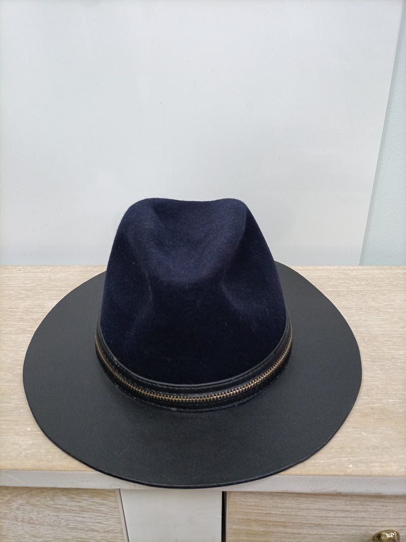 ZARA. sombrero doble textura T.m