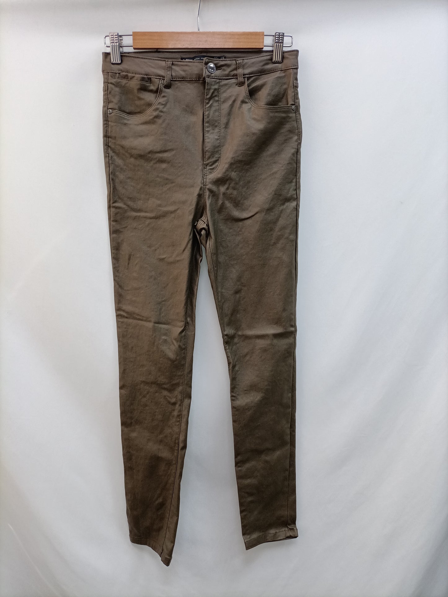 LEFTIES. Pantalón encerado verde T.40