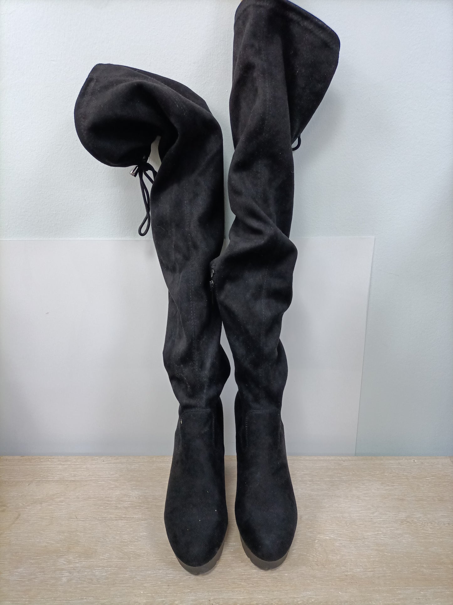 OTHERS. Black high boots size 39