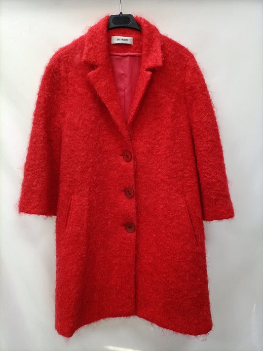 JORGE VAZQUEZ. Red coat size 42