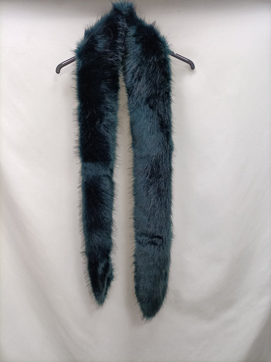 VIOLETA BY MANGO. Green fur collar