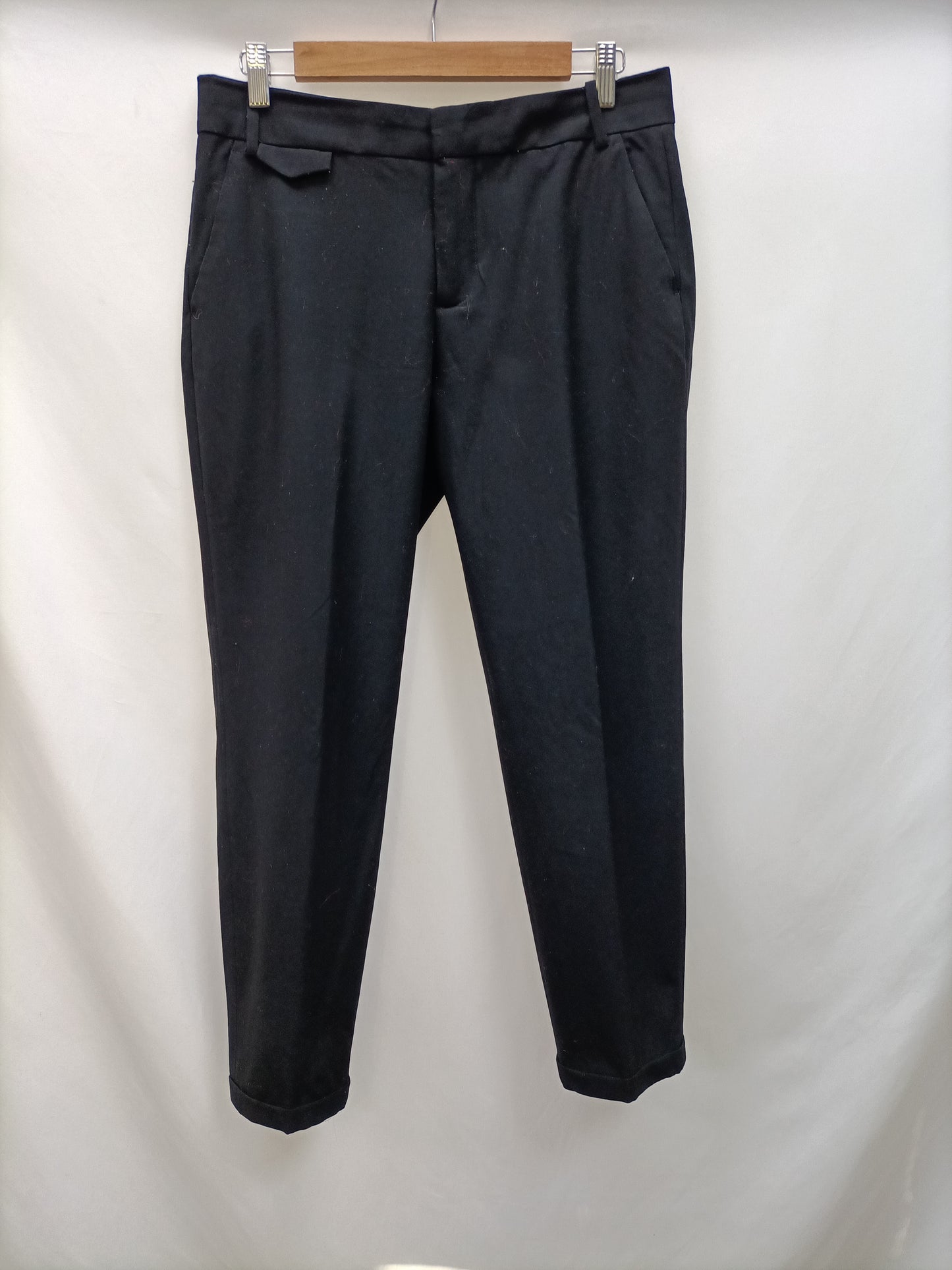 ZARA. Flowy black trousers Tm