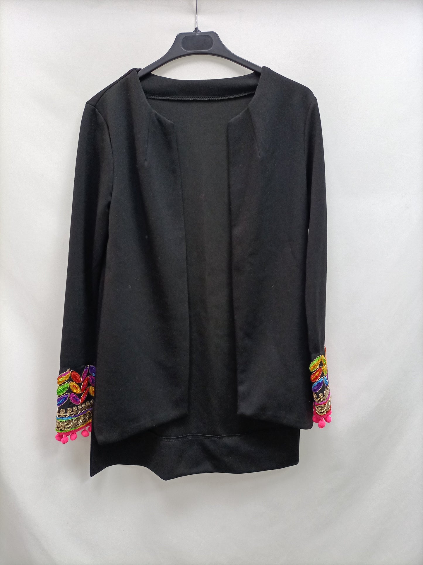 OTHERS. Black beaded Ts jacket