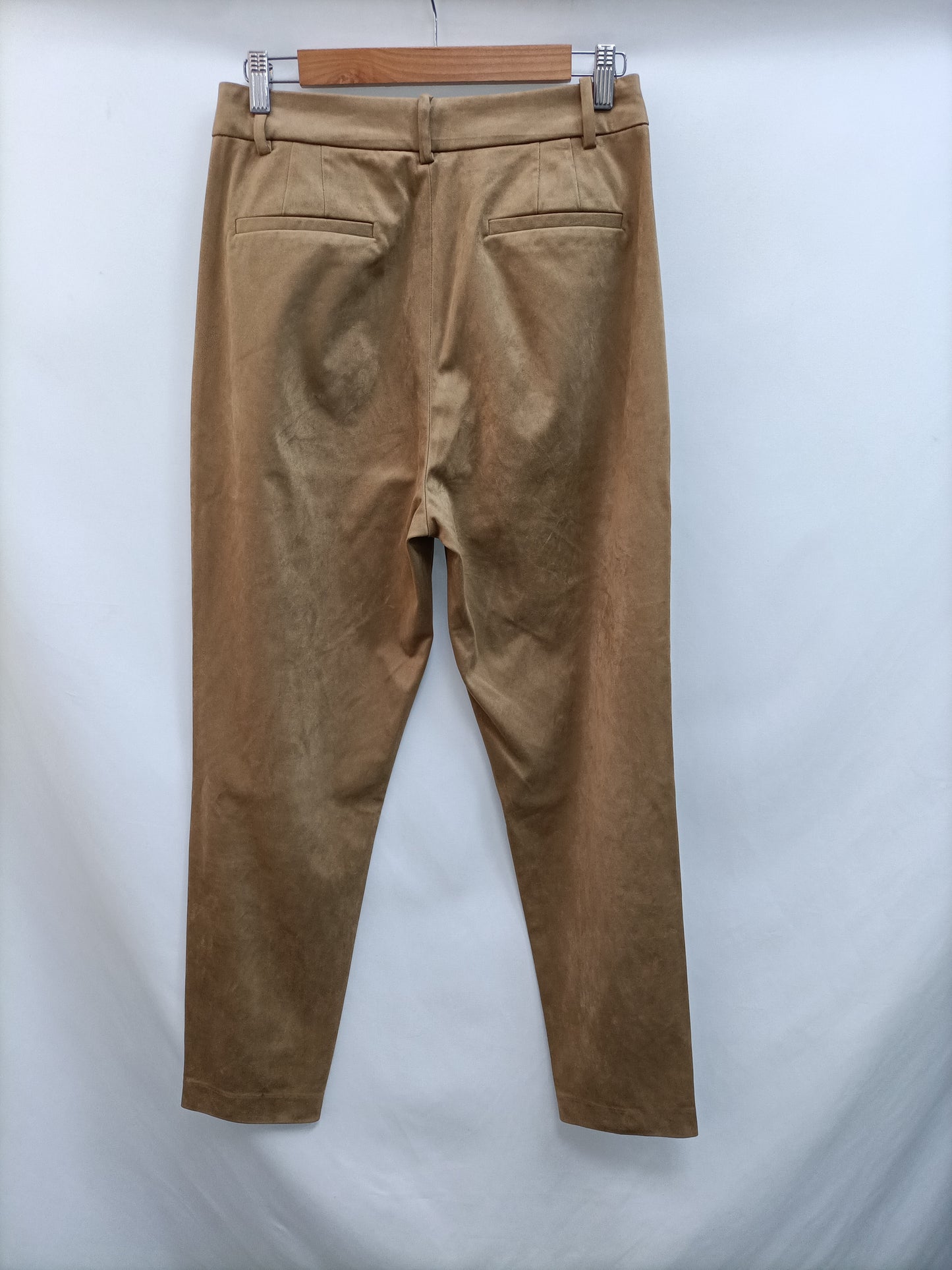 ZARA. Ts beige suede pants