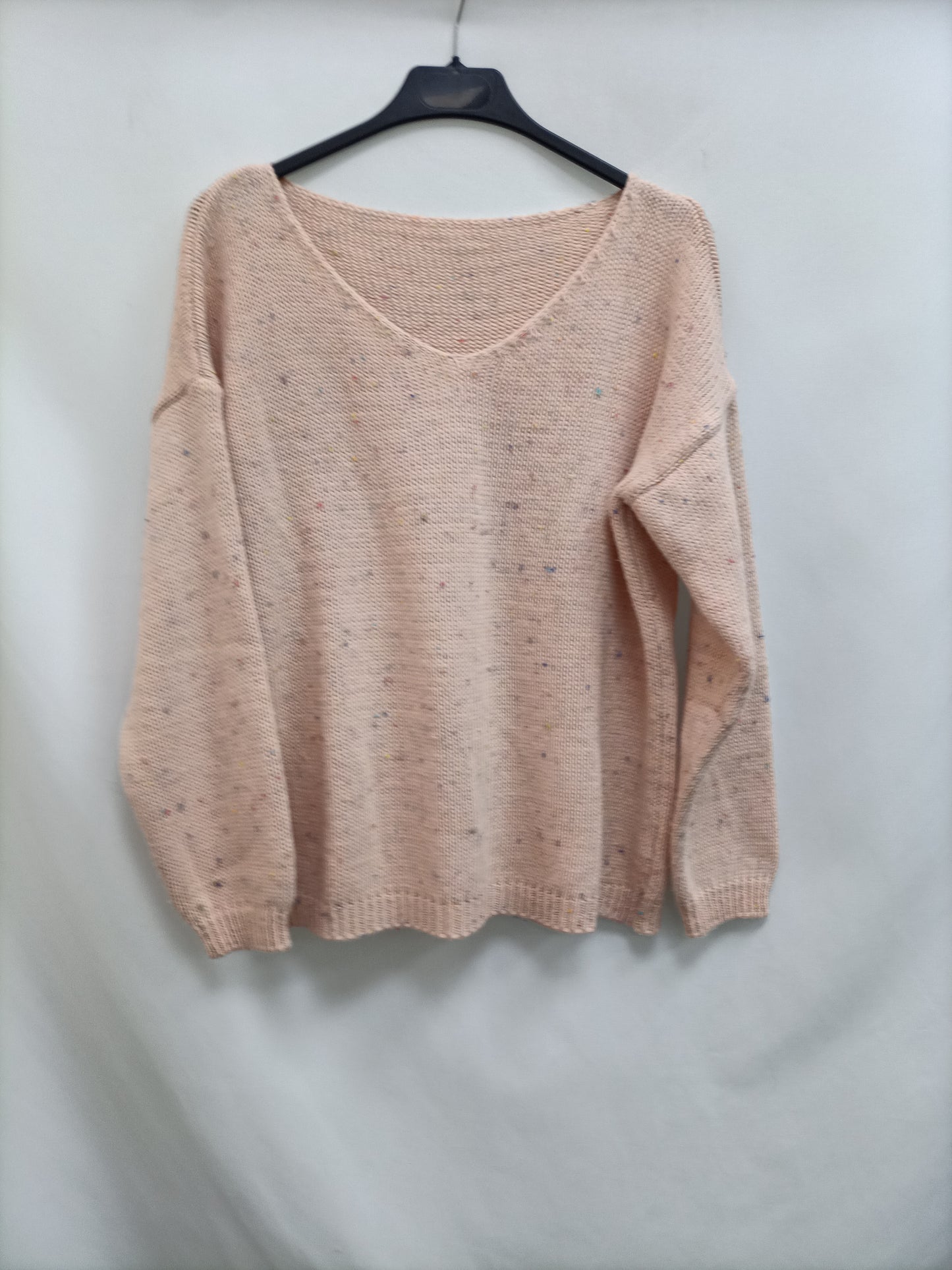 OTHERS. Pink sweater threads Your(s)