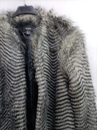 MANGO. Abrigo de pelo sintetico T.m