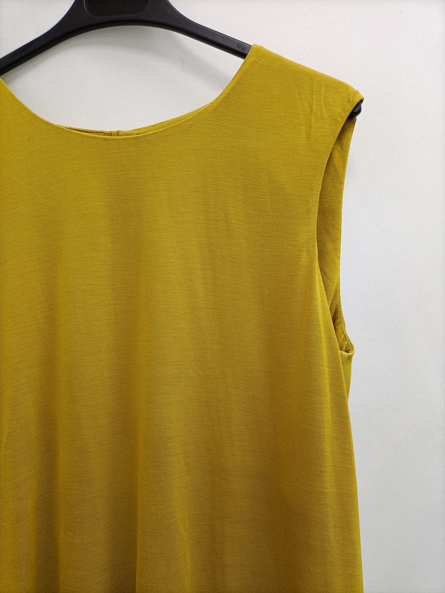 COS. Top fluido mostaza T.s