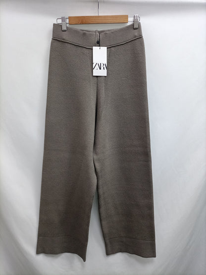ZARA.Pantalones grises punto anchos T.S