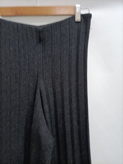 MANGO.Pantalones punto hilos plata T.s