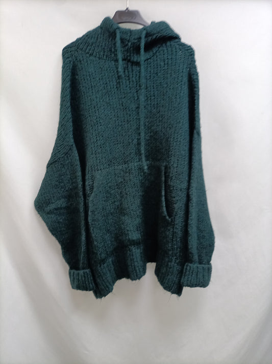 ZARA. Long sweater/chubby green dress TM