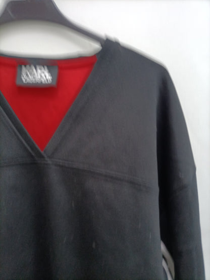 KARLLAGERFELD. Sudadera negra raya T.s
