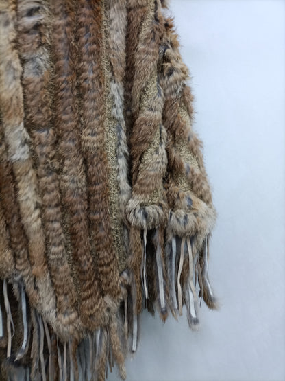 OTRAS. Poncho pelo camel Tu