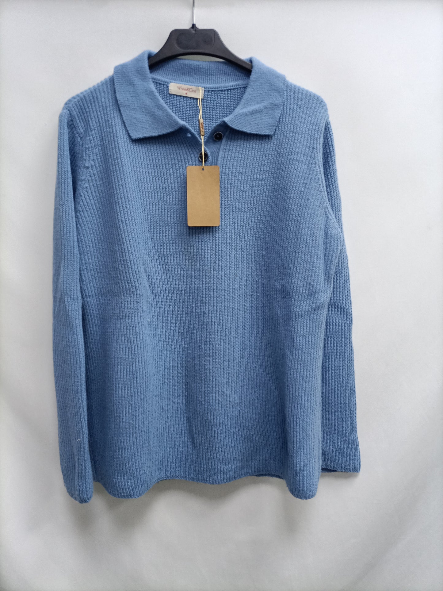 WHITE&amp;ONE. Blue polo-style sweater TU (S/M) TARA