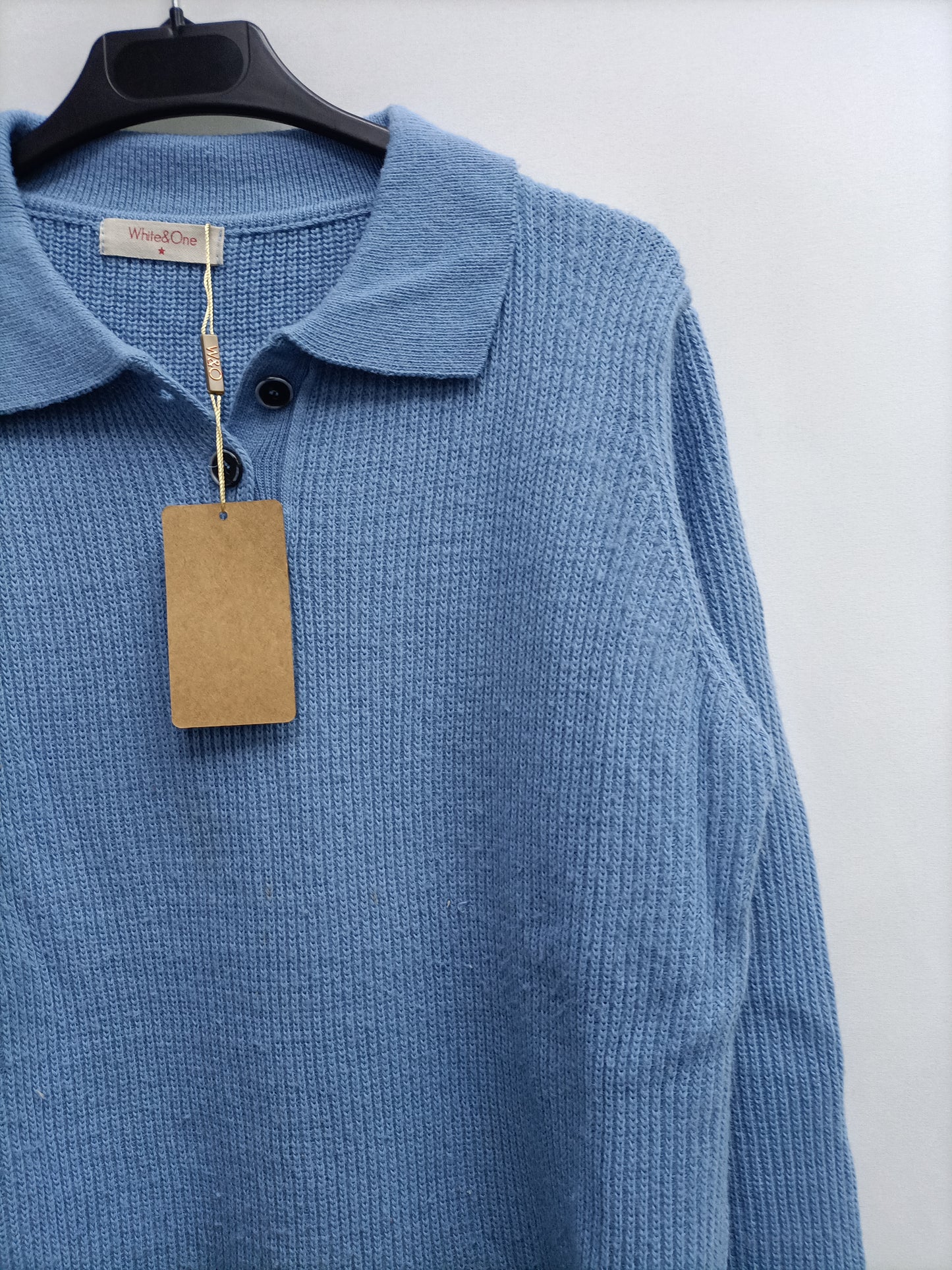 WHITE&amp;ONE. Blue polo-style sweater TU (S/M) TARA
