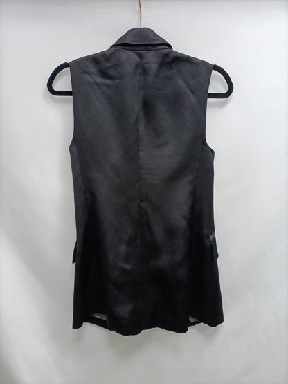 MANGO.Chaleco negro satinado T.S