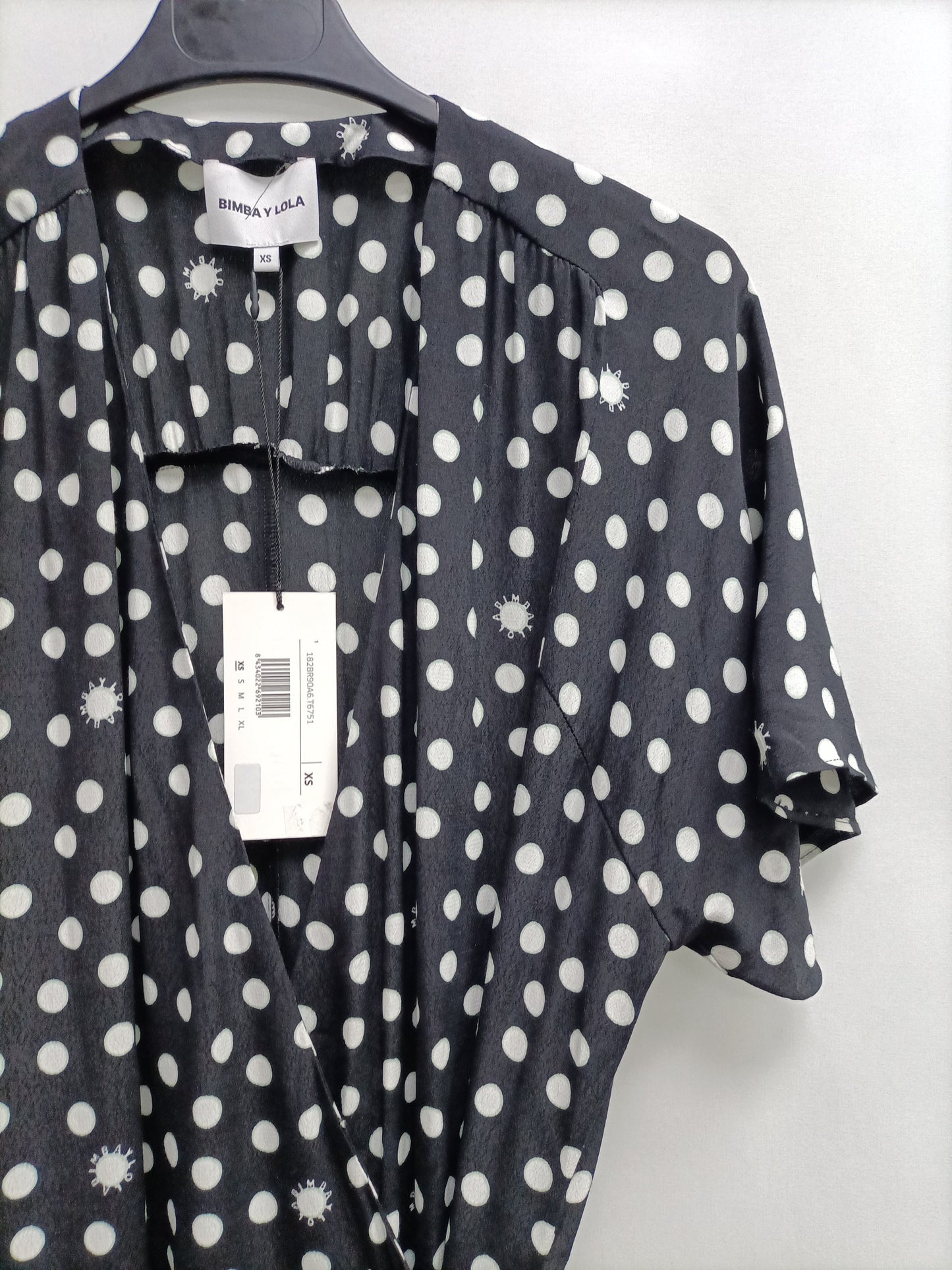 BIMBA Y LOLA.Vestido lunares abotonado T.XS