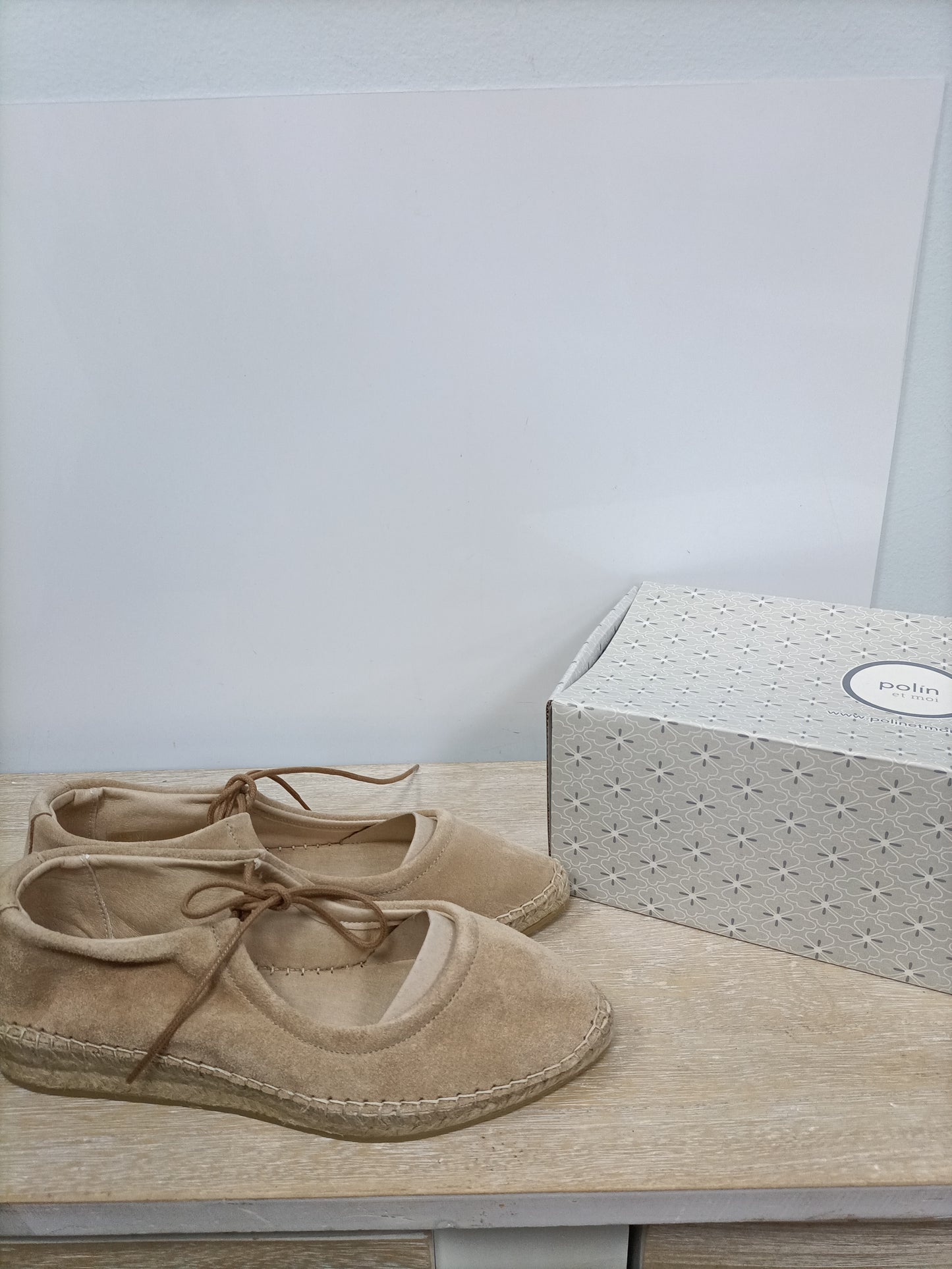 POLÍN ET MOI.Alpargata beige ante T.36