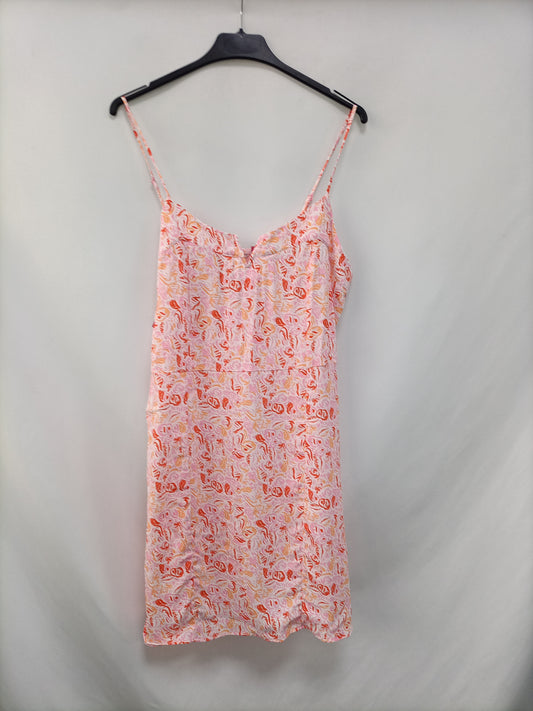 LEFTIES. Tl pink flower dress