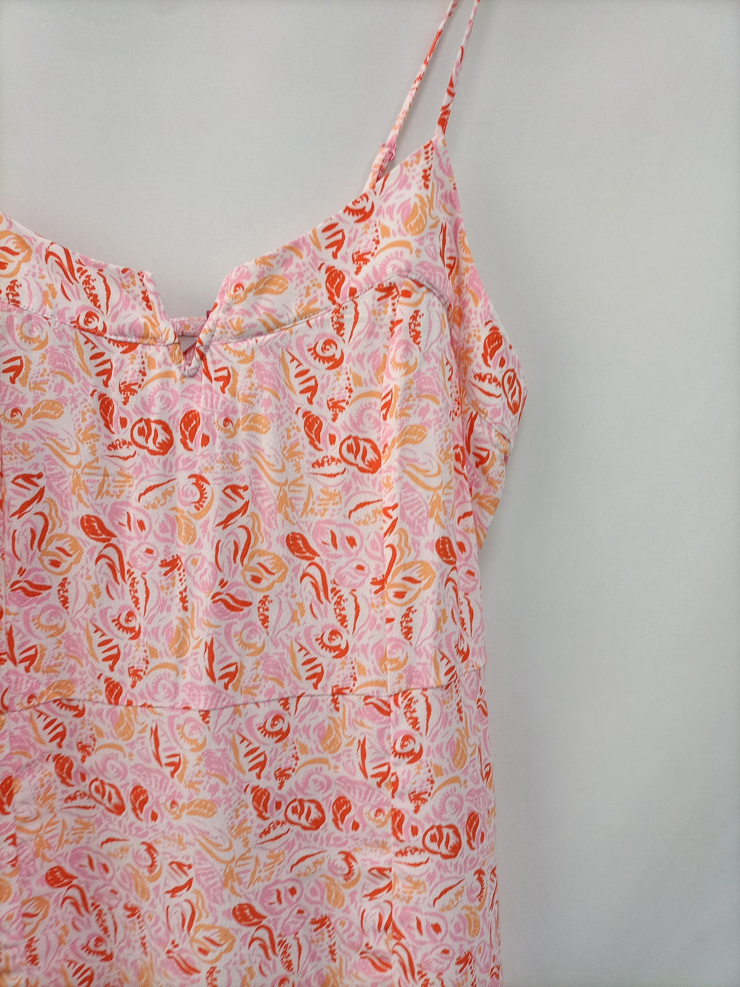 LEFTIES. Tl pink flower dress