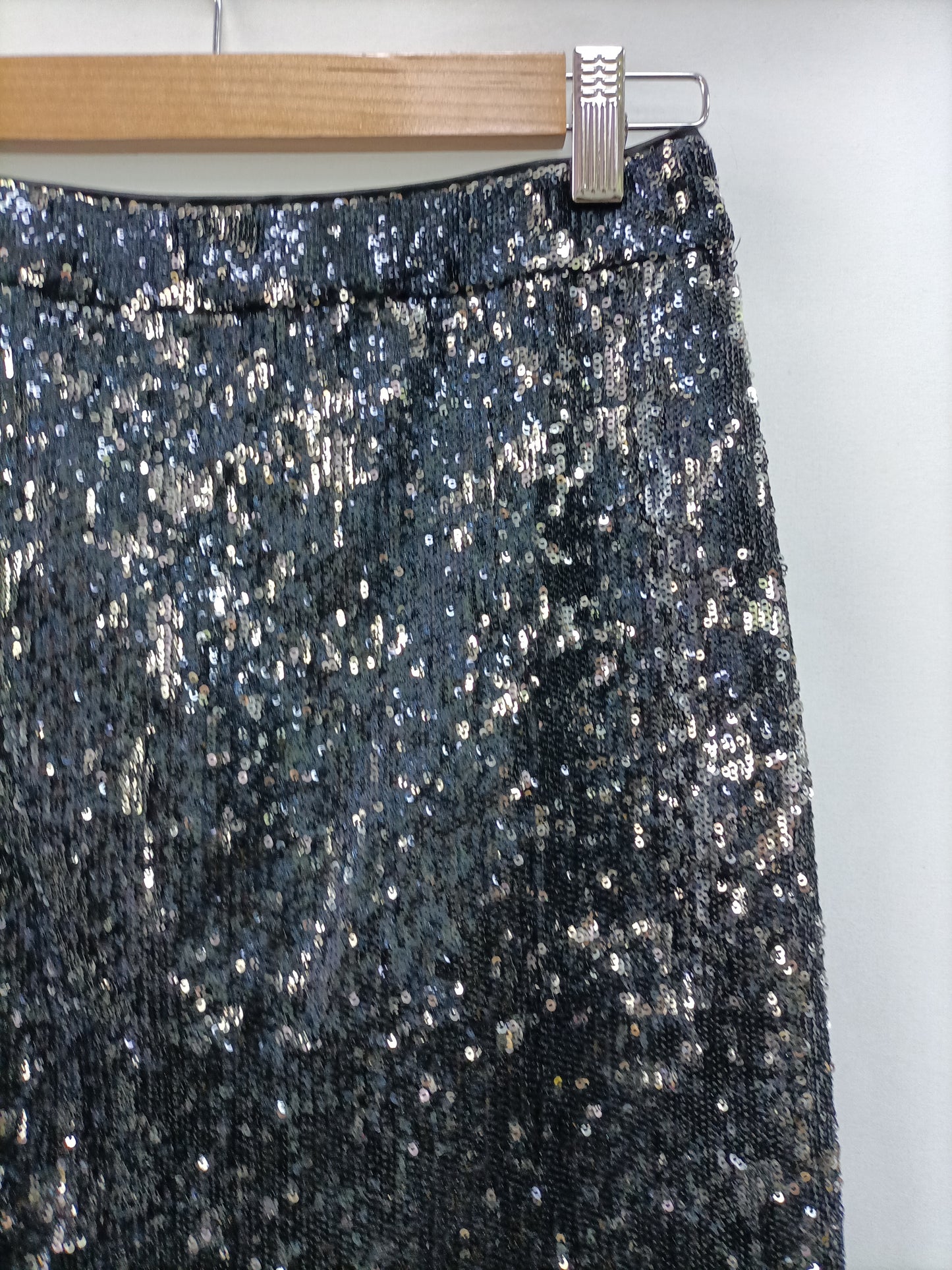 ZARA. Falda lentejuelas T.s