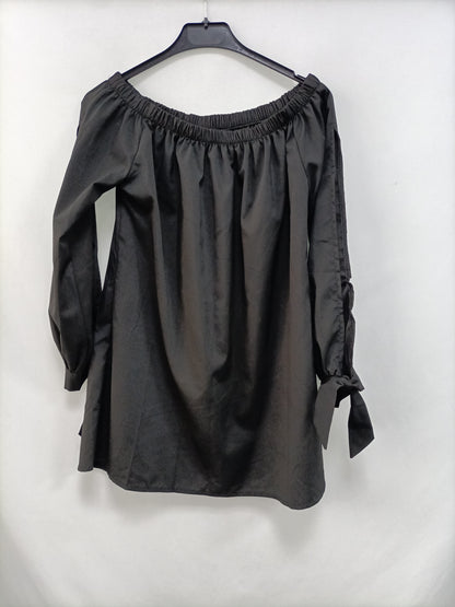 OTHERS. Black boat neck blouse Tu(m)