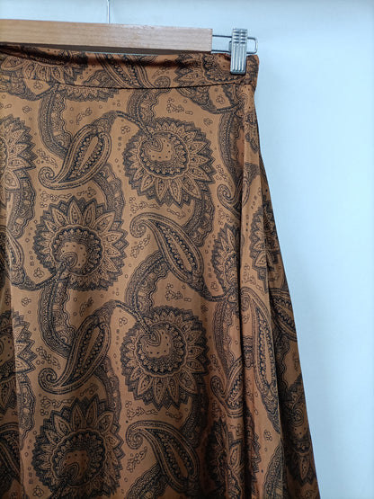 OTRAS. Falda midi marrón amebas T.u(s/m)