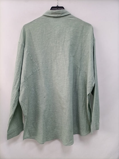 TOPSHOP. Camisa verde jaspeada T.40