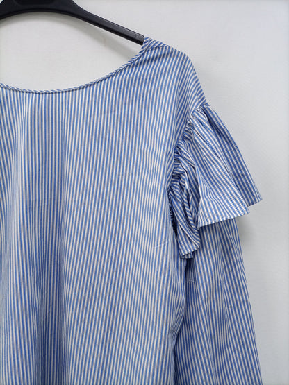 ZARA. Blusa rayas y volantes T.s