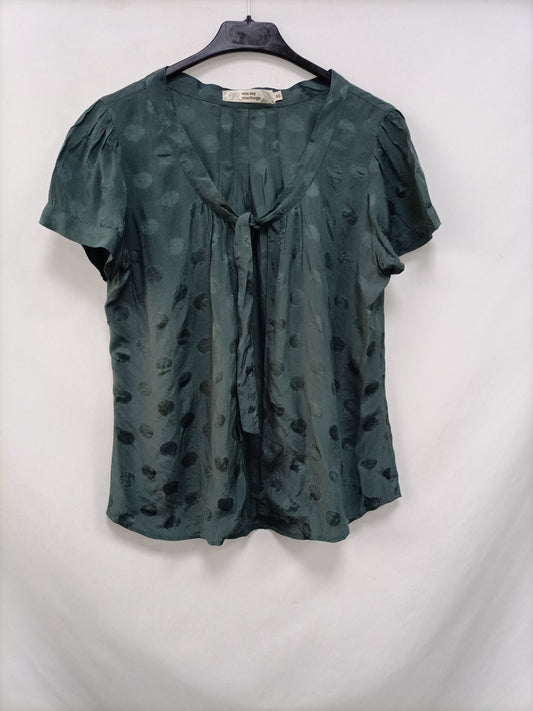 NICE THINGS. Green polka dot open top, size 40