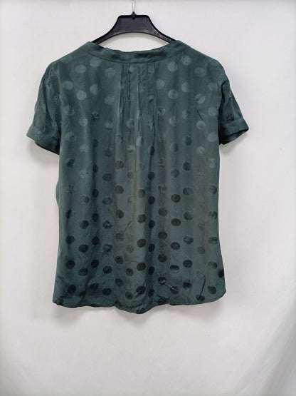 NICE THINGS. Green polka dot open top, size 40